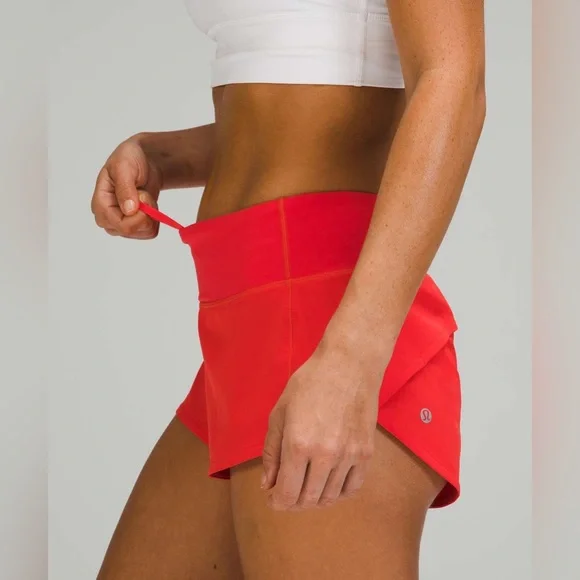 Lululemon Speed Up Short 2.5" size 8 - Picture 2 of 12